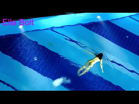 ❤️ මට නැරඹීම නැවැත්විය නොහැක, තරුණ රන්වන්තිය ELLA BOLT නිවාඩු නිකේතනයේ තටාකයේ නිරුවතින් පිහිනීමට හසු විය ❌ තත්ත්ව අසභ්‍ය si.eggporncomics.ru